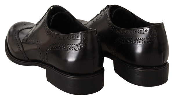 Schwarze Leder Oxford Wingtip Formelle Schuhe