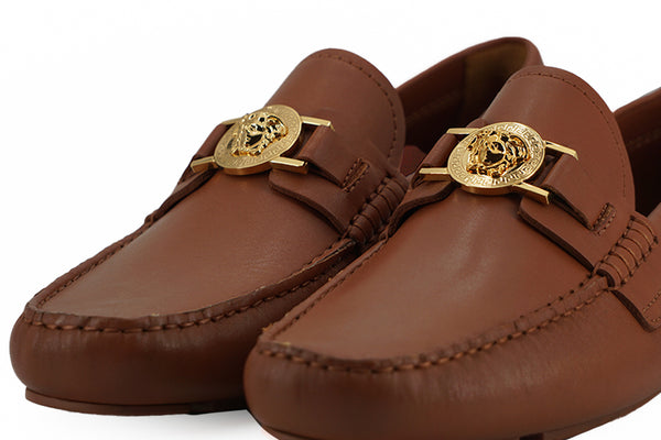 Elegante Loafers aus Leder mit Medusa-Prägung