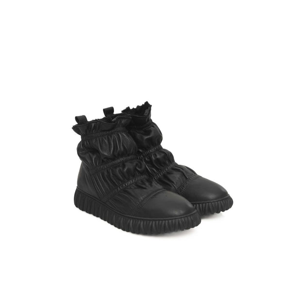 Schwarzer Damen-Stiefel aus Kuhfell