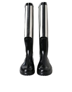 Schwarze kniehohe flache Gummistiefel Schuhe