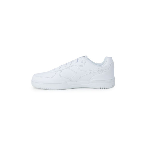 Weiße Sneakers aus Kunstleder