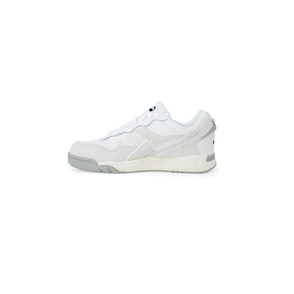 Weiße Sneaker aus Kunstleder