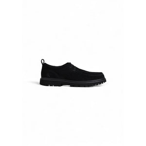 Schwarze Wildleder Oxfords und Derby