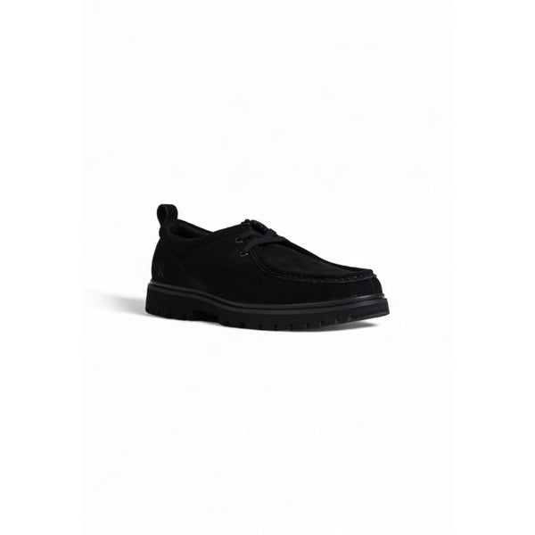 Schwarze Wildleder Oxfords und Derby