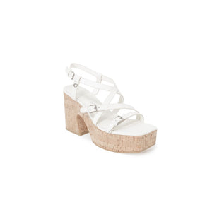 Beigefarbene Leder-Pumps mit hohem Absatz