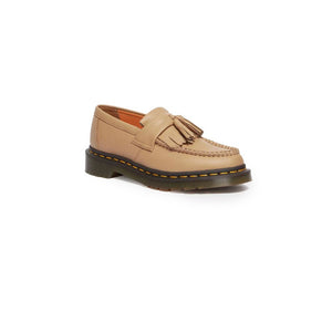 Beigefarbene Leder-Plateau-Pumps