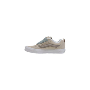 Beigefarbene Leder-Sneaker