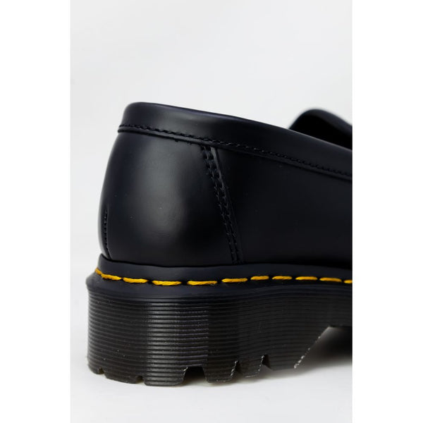 Schwarze Leder-Schnürstiefel