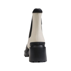 Beigefarbene Leder-Ankle-Boots