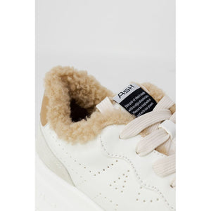 Beigefarbene Leder-Sneaker mit dicker Sohle