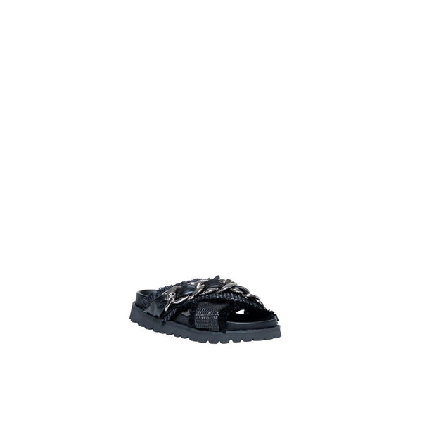 Schwarze Polyethylen-Sandale