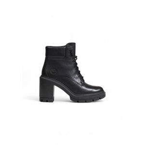 Schwarze High Heels aus recyceltem Leder