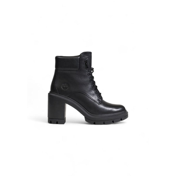 Schwarze High Heels aus recyceltem Leder