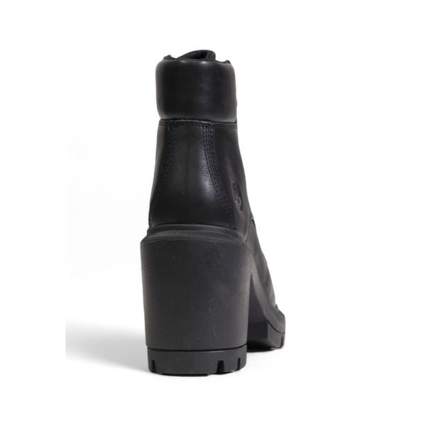 Schwarze High Heels aus recyceltem Leder