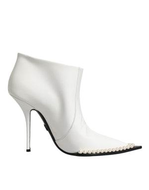 Weiße Kunstlederstiefelette mit Perlenbesatz Schuhe
