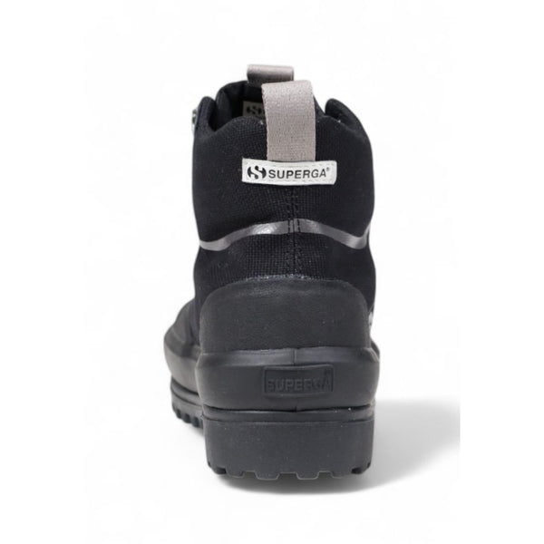 Schwarzer Stoffsneaker