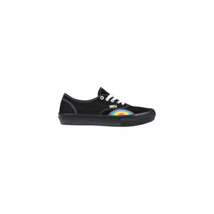 Schwarze Wildleder-Sneaker