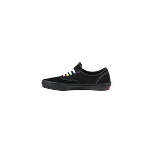 Schwarze Wildleder-Sneaker