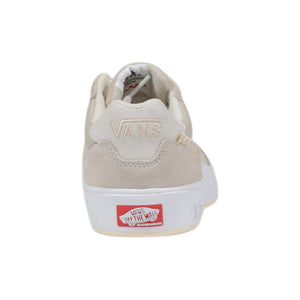 Beigefarbene Wildleder-Sneaker