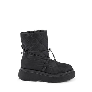 Flache Stiefel aus schwarzem Nylon