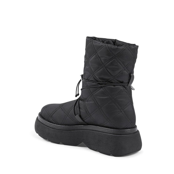 Flache Stiefel aus schwarzem Nylon