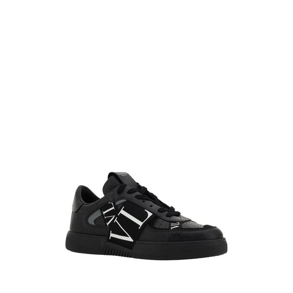 Schwarze VL7N Sneaker aus Leder