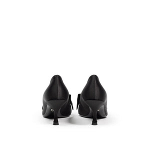 Schwarze Pumps aus Viskose