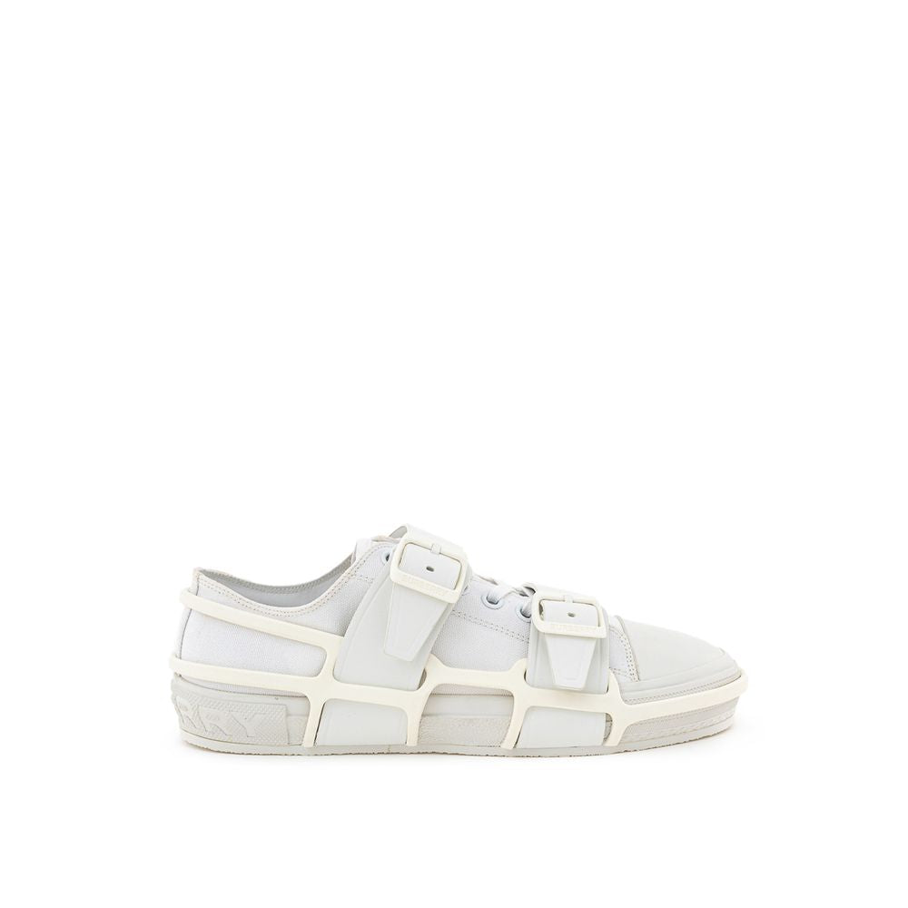 Weiße Baumwoll-Sportschuhe
