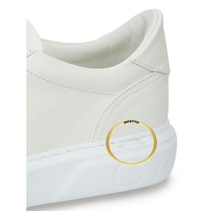 Glatte weiße Leder-Sneakers