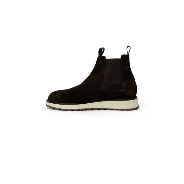 Brauner Wildlederstiefel