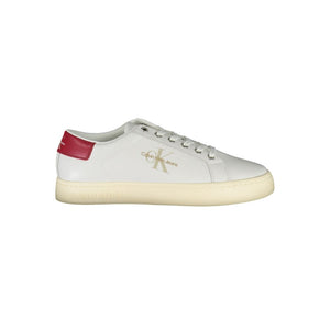 Umweltbewusste weiße Schnürsenkel-Sneakers