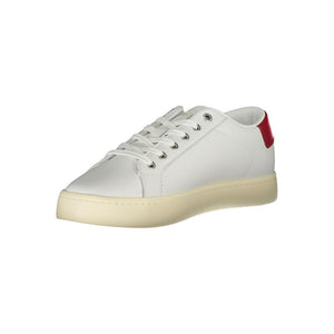 Umweltbewusste weiße Schnürsenkel-Sneakers
