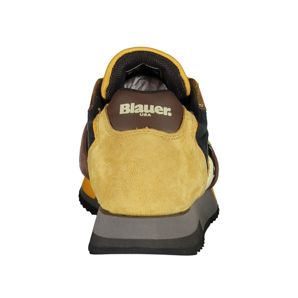 Schicke kontrastierende Schnürsenkel-Sneakers