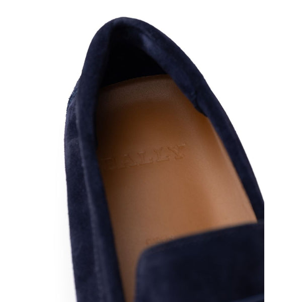 Mokassin aus blauem Leder