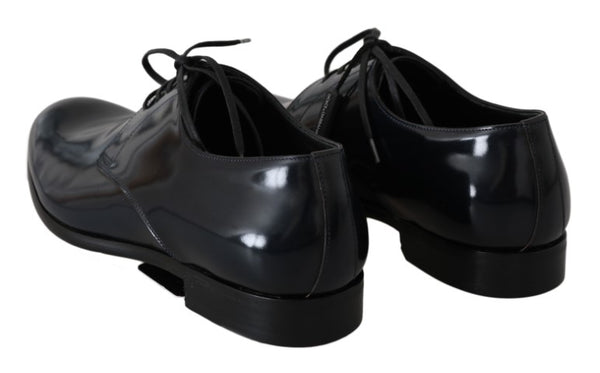Polierte Derby-Schuhe aus blauem Leder