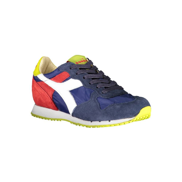 Sneaker aus blauem Stoff