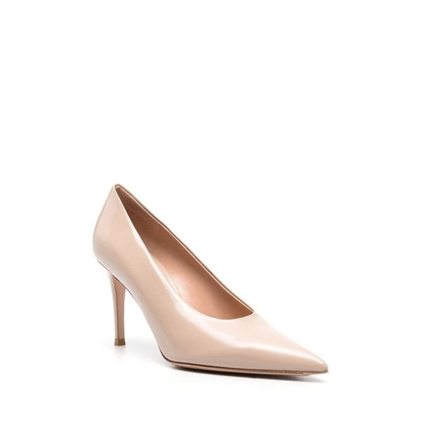 Beigefarbene High-Heel-Pumps aus Kalbsleder