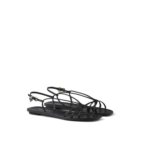 Schwarze Sandalen aus Kalbsleder