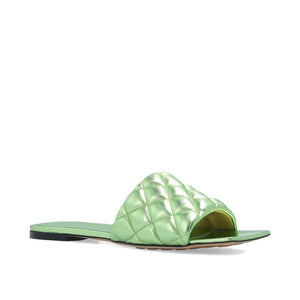 Grüne Sandalen aus Kalbsleder