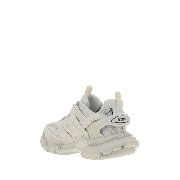 Weiße Polyethylen-Sportschuhe