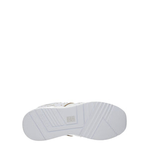 Weiße Polyethylen Turnschuhe