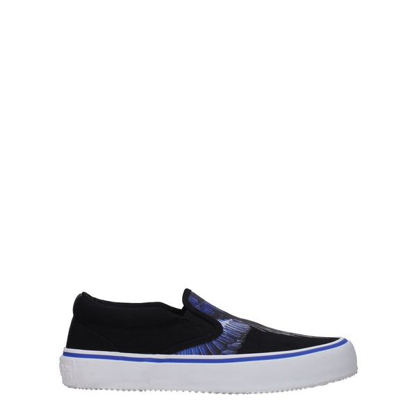 Slipper aus schwarzem Stoff
