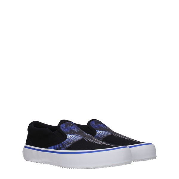 Slipper aus schwarzem Stoff