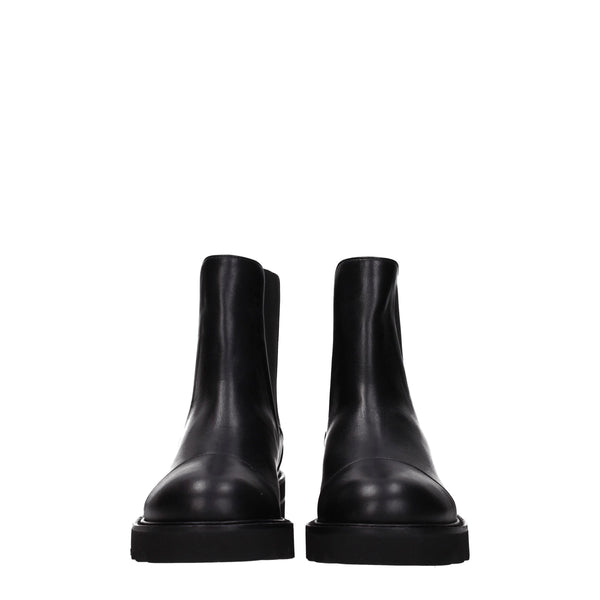 Schwarze Lederstiefeletten