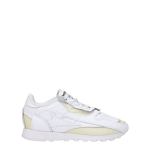 Weißes Leder Sportliche Turnschuhe
