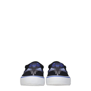 Slipper aus schwarzem Stoff
