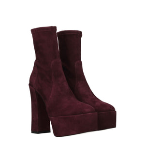 Lila Lederstiefeletten