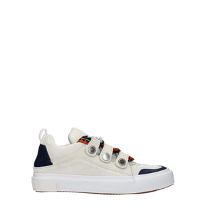 Beigefarbene Leder-Sneaker mit niedrigem Schaft