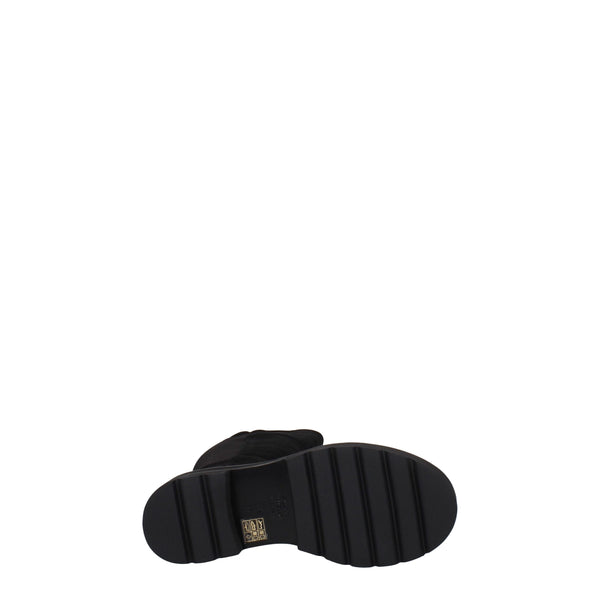 Schwarzes Leder Over The Knee