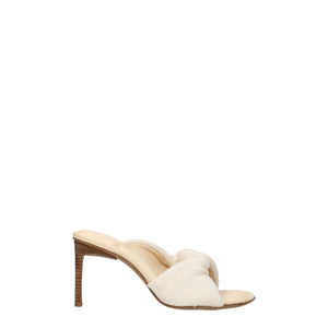 Beige Stoff-Stilettos mit Pfennigabsatz